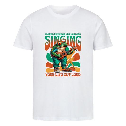 Kanimal "Singing" T-Shirt für Herren, 100% Bio-Baumwolle, Unisex-Schnitt – Dieses fröhliche T-Shirt in weiß der Marke Kanimal zeigt einen Frosch, der eine Ukulele spielt, begleitet vom Schriftzug "Always remember life is a song, singing your life out loud" in einem farbenfrohen Retro-Design. Das lebhafte Motiv ist perfekt für Musik- und Naturliebhaber. Hergestellt aus 100% gekämmter Bio-Baumwolle, normaler Passform, eingesetzten Ärmeln und 1x1 Rippstrick am Ausschnitt.